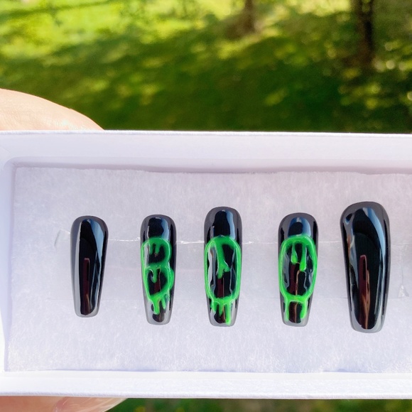 HALLOWEEN LUXURY PRESS ON NAILS - Picture 2 of 5